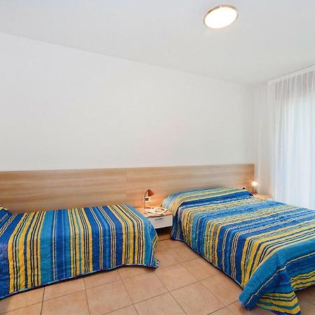 Apartment In Caorle With Heating Kültér fotó