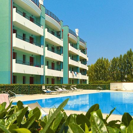Apartment In Caorle With Heating Kültér fotó